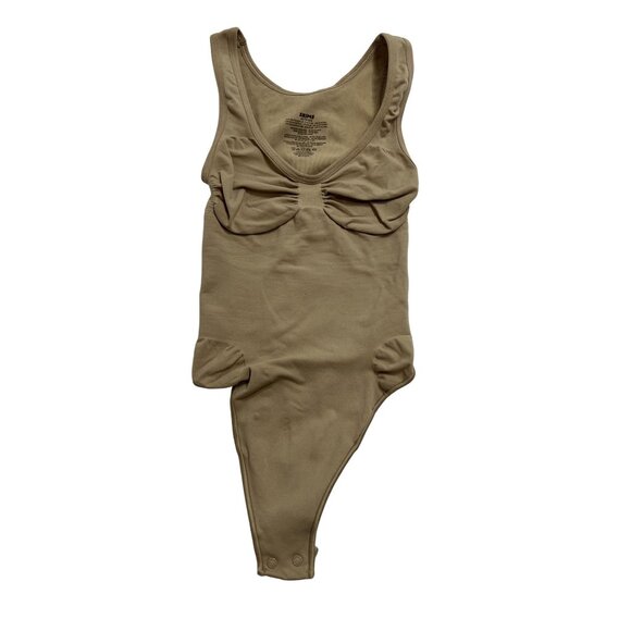 Skims Seamless Sculpt Scoop-Neck Thong Bodysuit in Tan - Picture 1 of 5